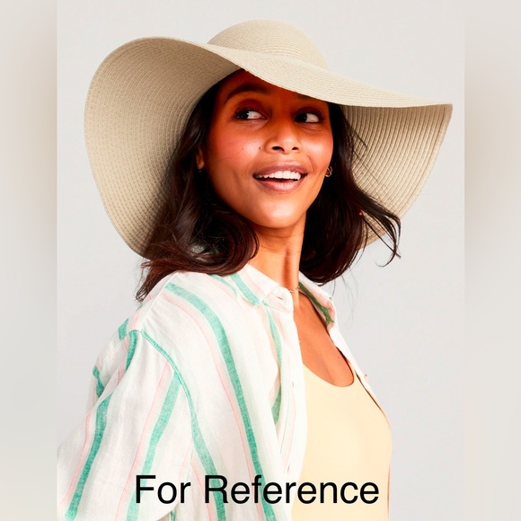 🆕 Old Navy Women’s Wide-Brim Straw Sun Hat Black S/M Floppy Beach Black - Picture 2 of 7